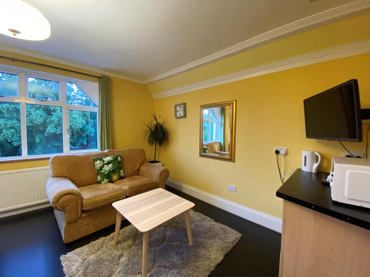 Harlestone Retreat (Adults Only) Hotell Northampton Exteriör bild