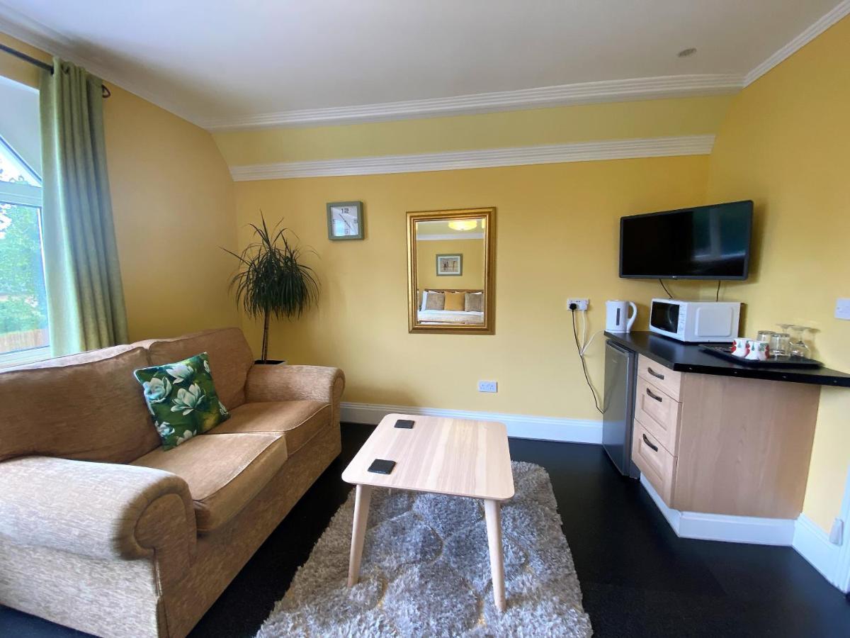 Harlestone Retreat (Adults Only) Hotell Northampton Exteriör bild