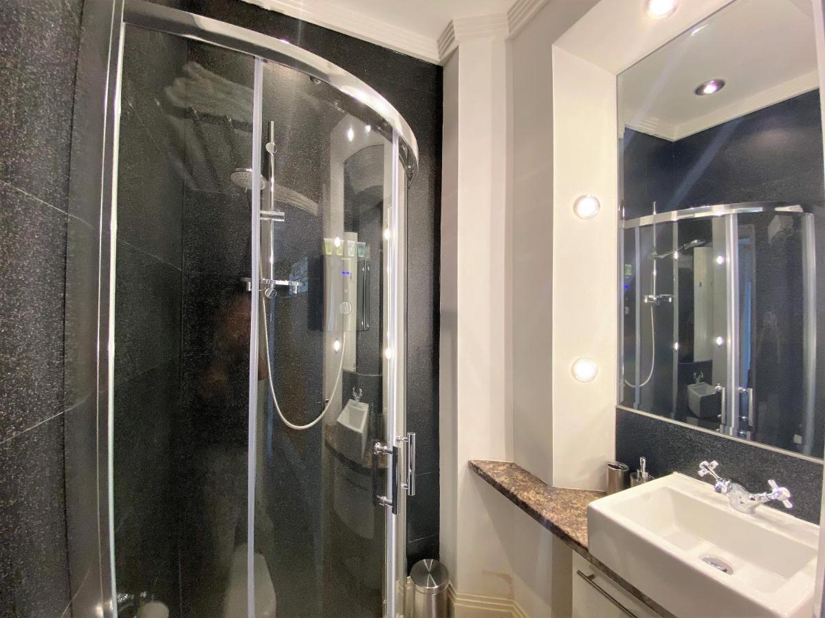 Harlestone Retreat (Adults Only) Hotell Northampton Exteriör bild