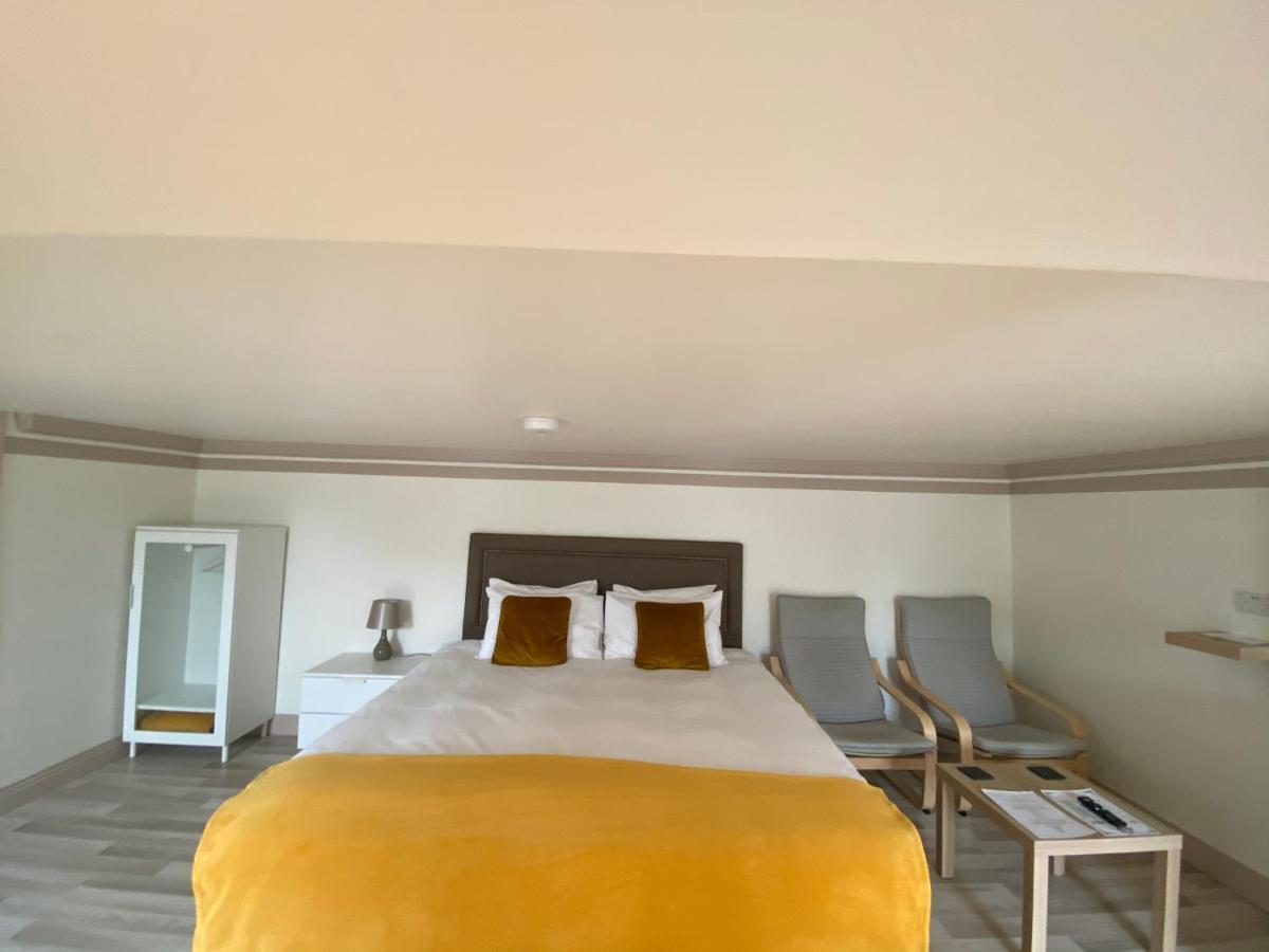 Harlestone Retreat (Adults Only) Hotell Northampton Exteriör bild