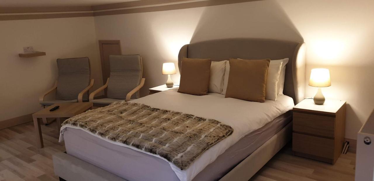 Harlestone Retreat (Adults Only) Hotell Northampton Exteriör bild